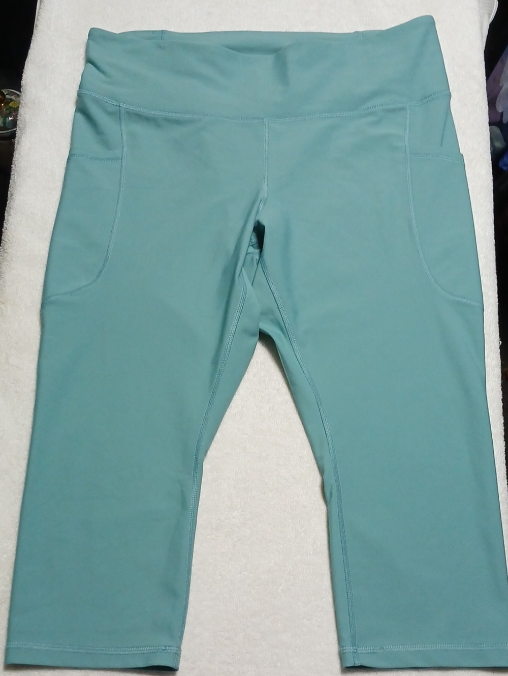 Old Navy  Capri Leggings - Seafoam